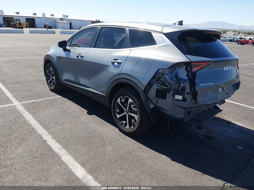 Kia Sportage, снимка 8 - Автомобили и джипове - 54284806