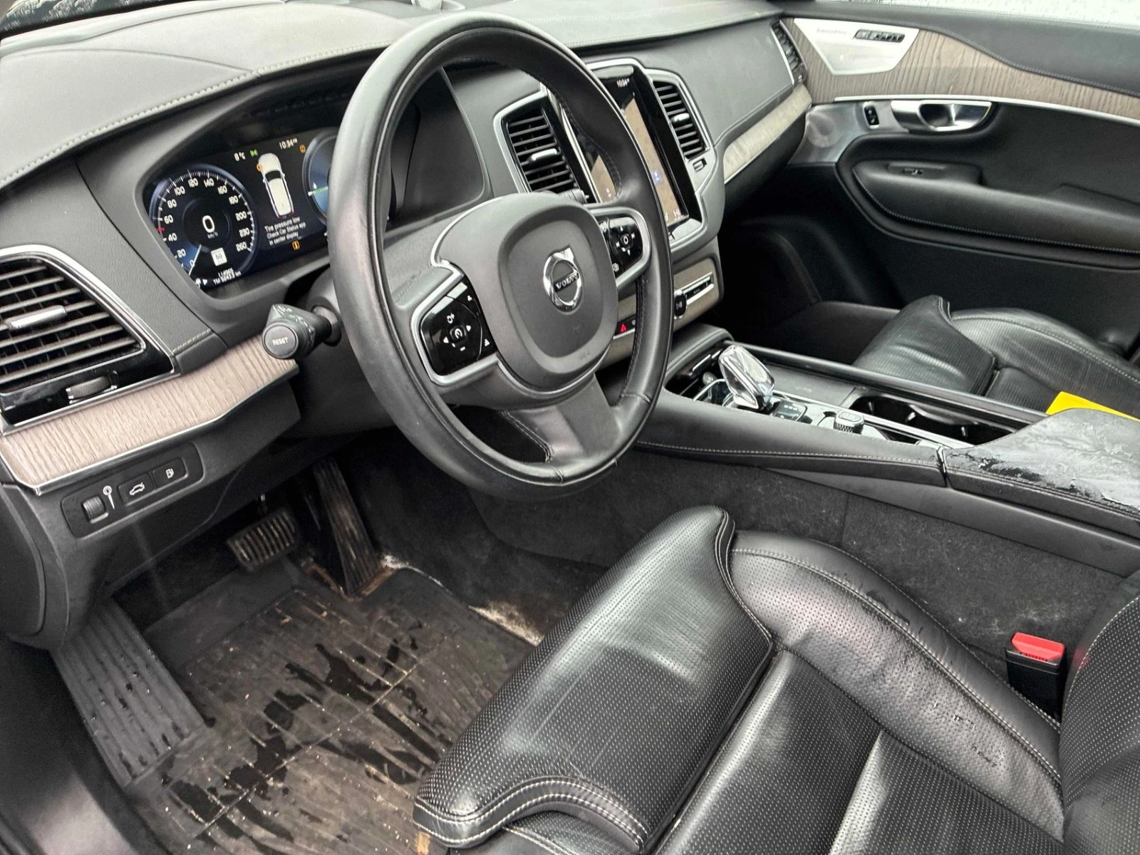 Volvo Xc90 RECHARGE, снимка 7 - Автомобили и джипове - 54384128