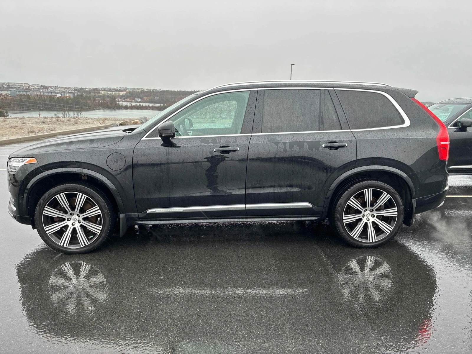 Volvo Xc90 RECHARGE, снимка 3 - Автомобили и джипове - 54384128