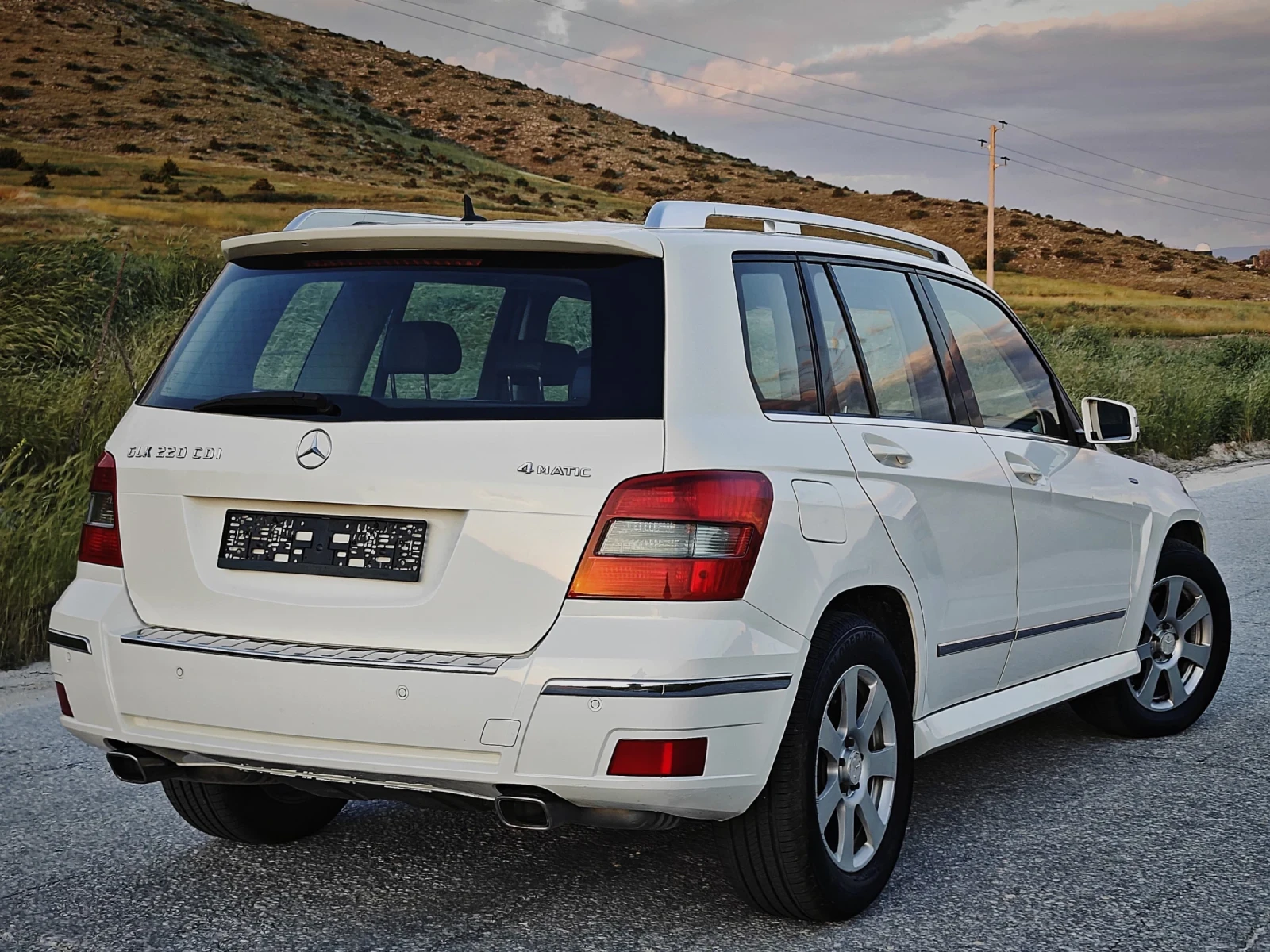 Mercedes-Benz GLK * AMG* 4MATIC* FULL* , снимка 5 - Автомобили и джипове - 54752867