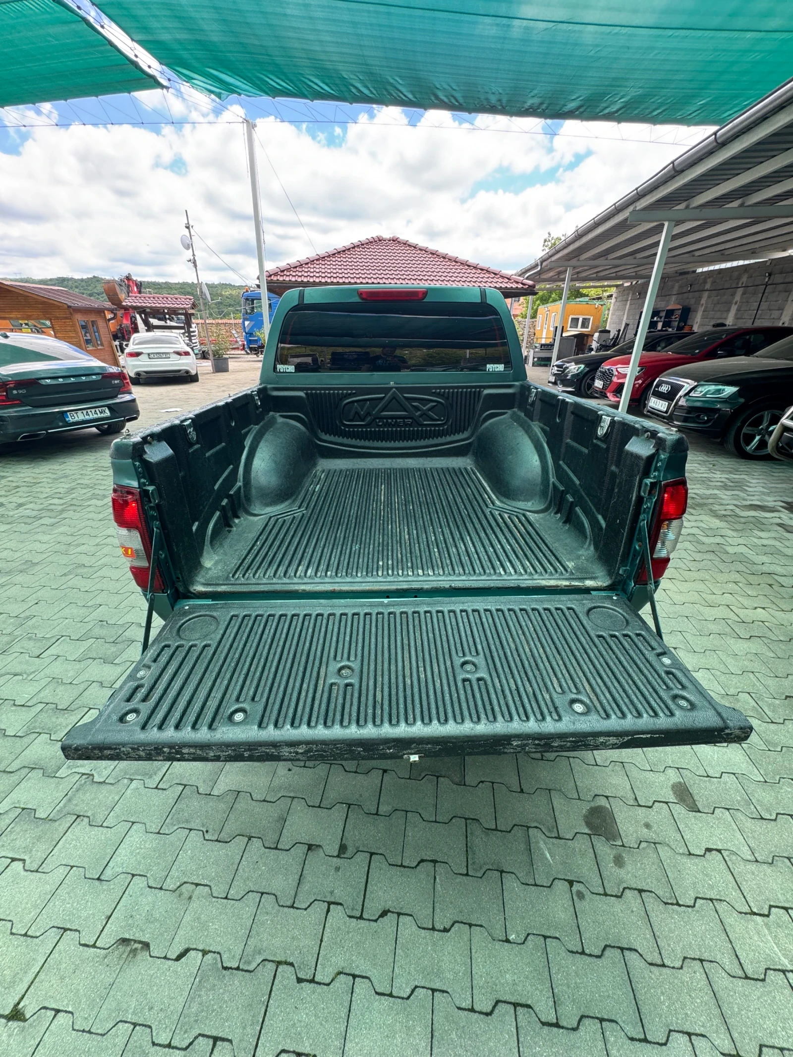 Isuzu D-max, снимка 7 - Автомобили и джипове - 54753291