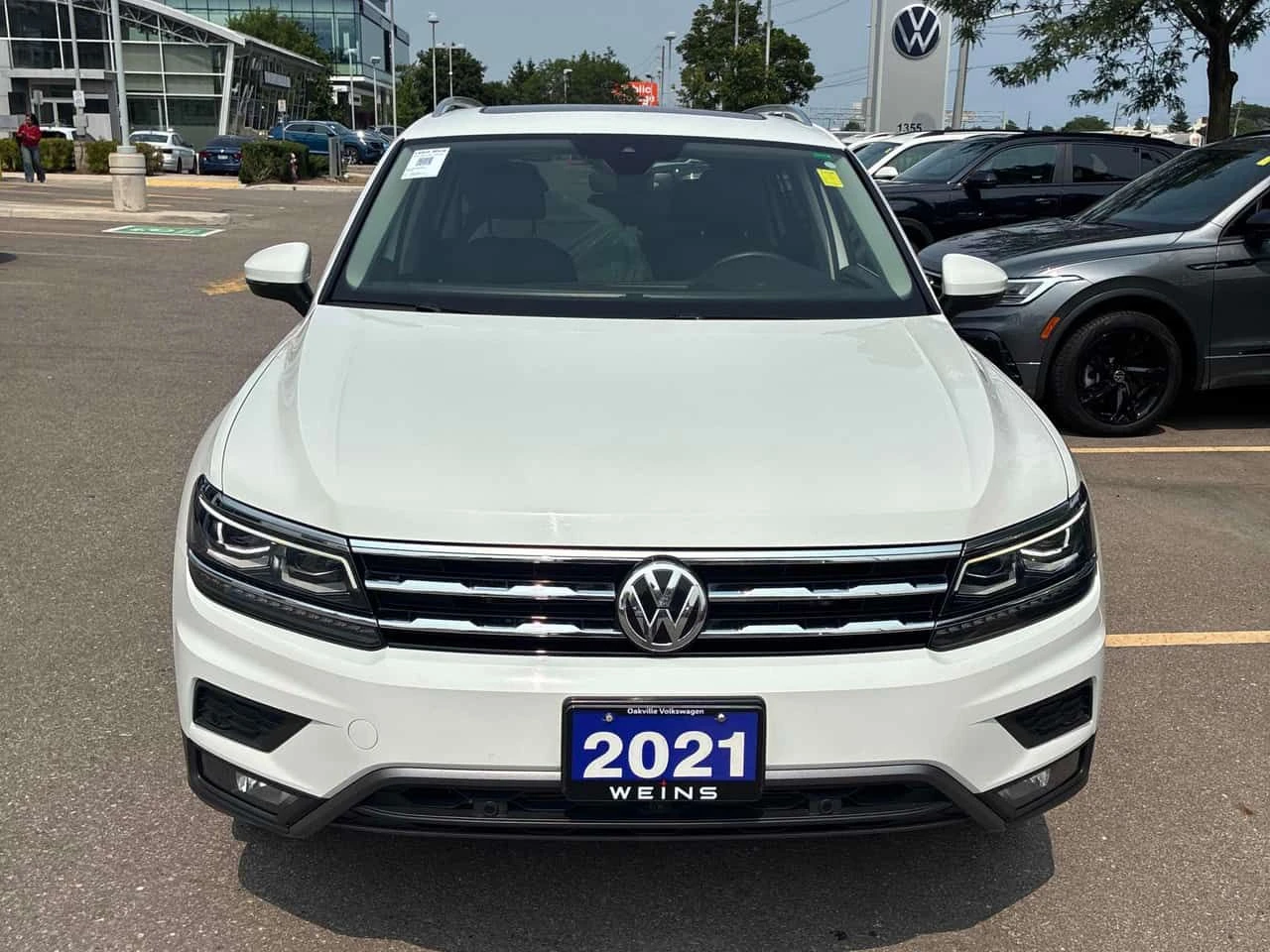 VW Tiguan * Highline * CARFAX * ОТ ПРЕДСТАВИТЕЛСТВО * , снимка 5 - Автомобили и джипове - 55379869