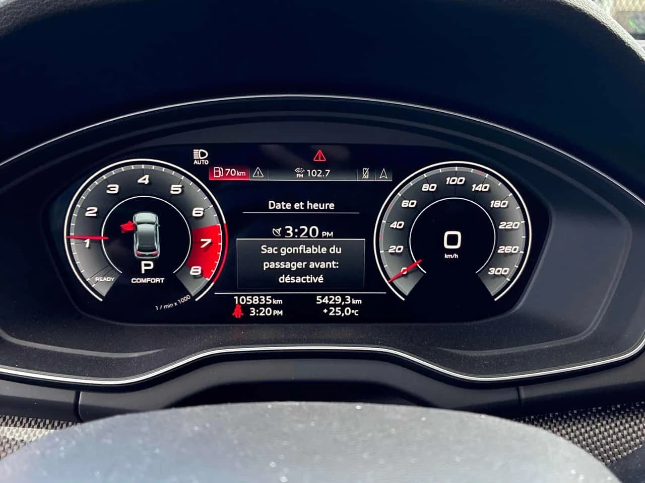 Audi SQ5 Progressiv | CARFAX | БЕЗ ИНЦИДЕНТИ , снимка 8 - Автомобили и джипове - 55667395