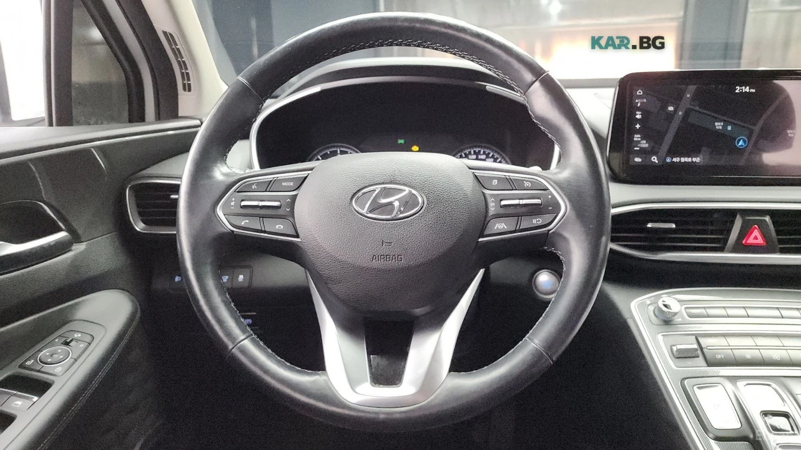 Hyundai Santa fe 2.2D Premium 4x4* ПОДГРЕВ* ОБДУХВАНЕ* КАМЕРА* , снимка 9 - Автомобили и джипове - 55724662