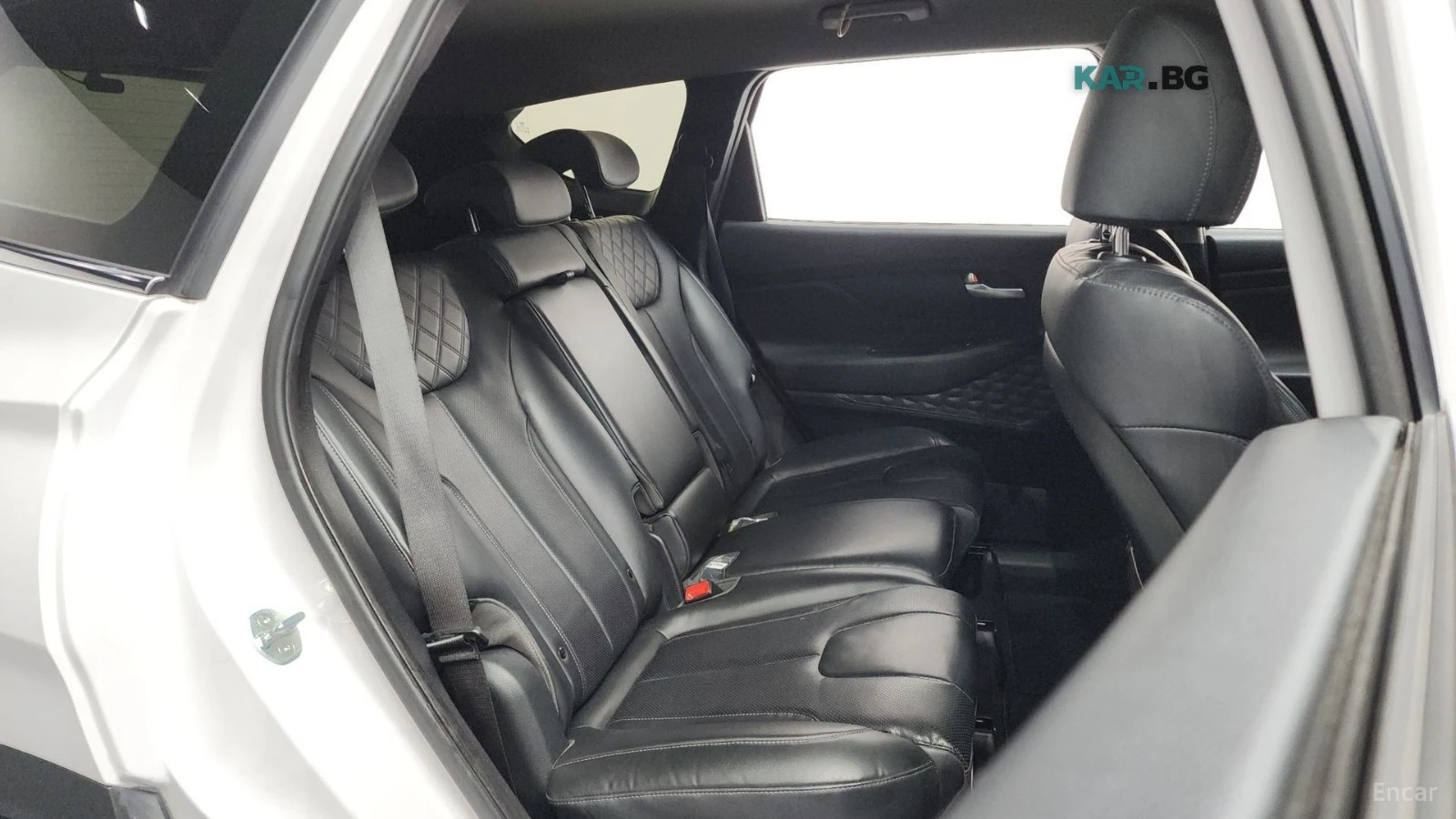Hyundai Santa fe 2.2D Premium 4x4* ПОДГРЕВ* ОБДУХВАНЕ* КАМЕРА* , снимка 13 - Автомобили и джипове - 55724662
