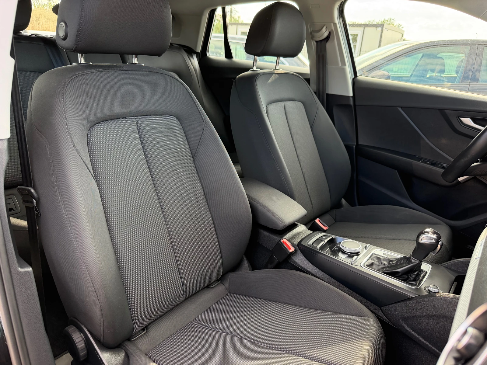 Audi Q2 30TDI S TRONIC IDENTITY BLACK ПЪЛЕН СЕРВИЗ АУДИ, снимка 11 - Автомобили и джипове - 55848922