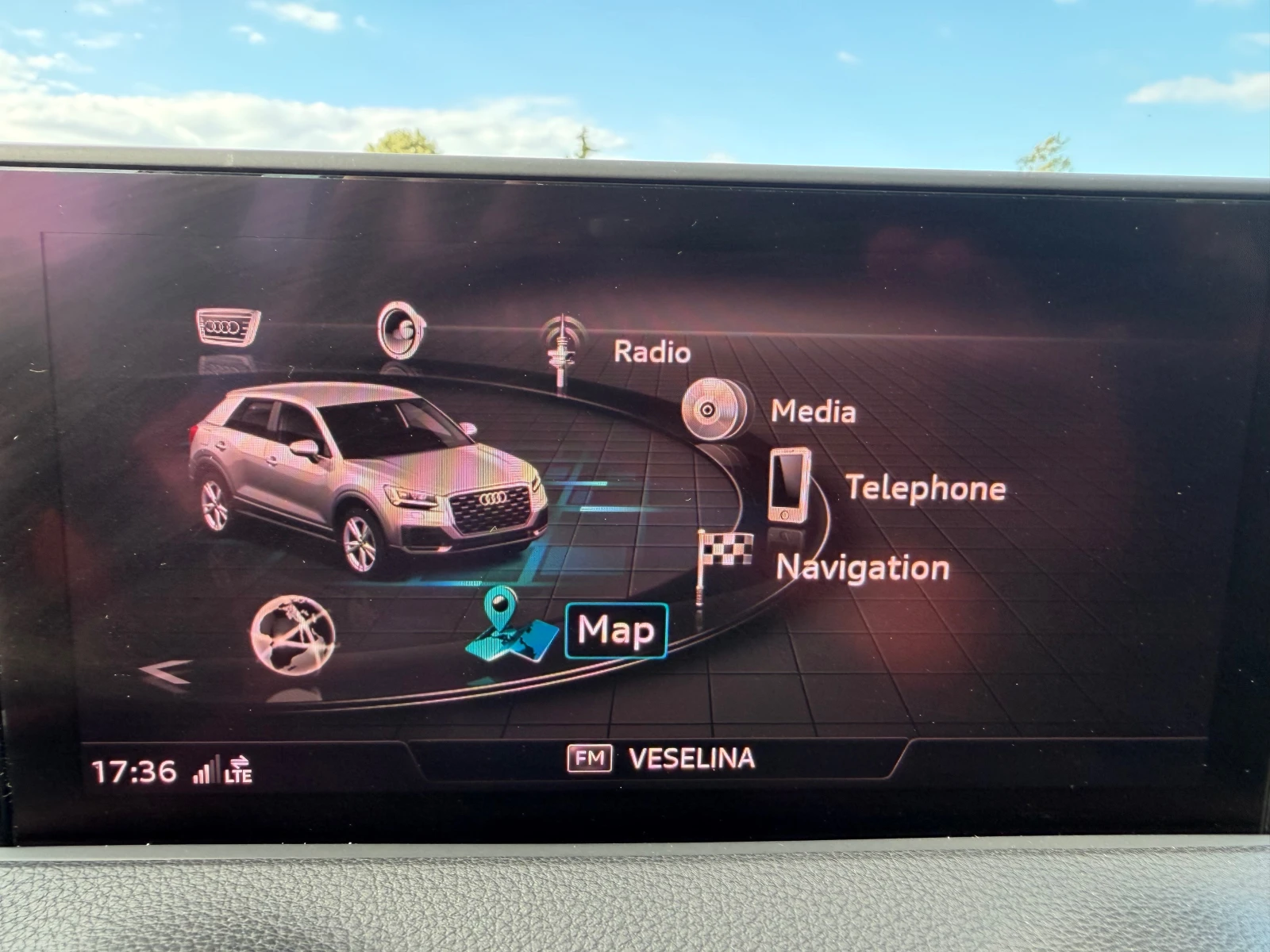 Audi Q2 30TDI S TRONIC IDENTITY BLACK ПЪЛЕН СЕРВИЗ АУДИ, снимка 15 - Автомобили и джипове - 55848922