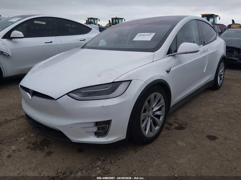 Tesla Model X 100D/75D/90D, снимка 2 - Автомобили и джипове - 56525930