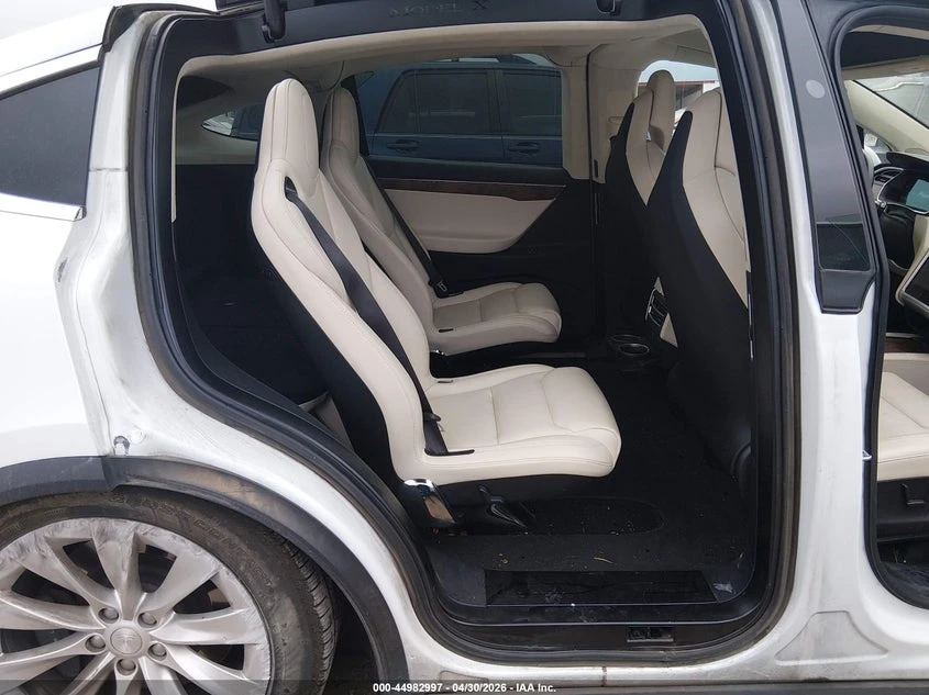 Tesla Model X 100D/75D/90D, снимка 8 - Автомобили и джипове - 56525930