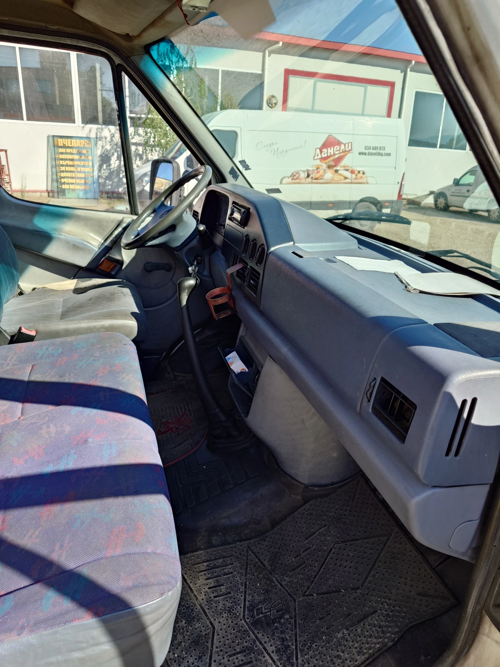 Mercedes-Benz Sprinter 312 Товарен, снимка 7 - Бусове и автобуси - 54331016