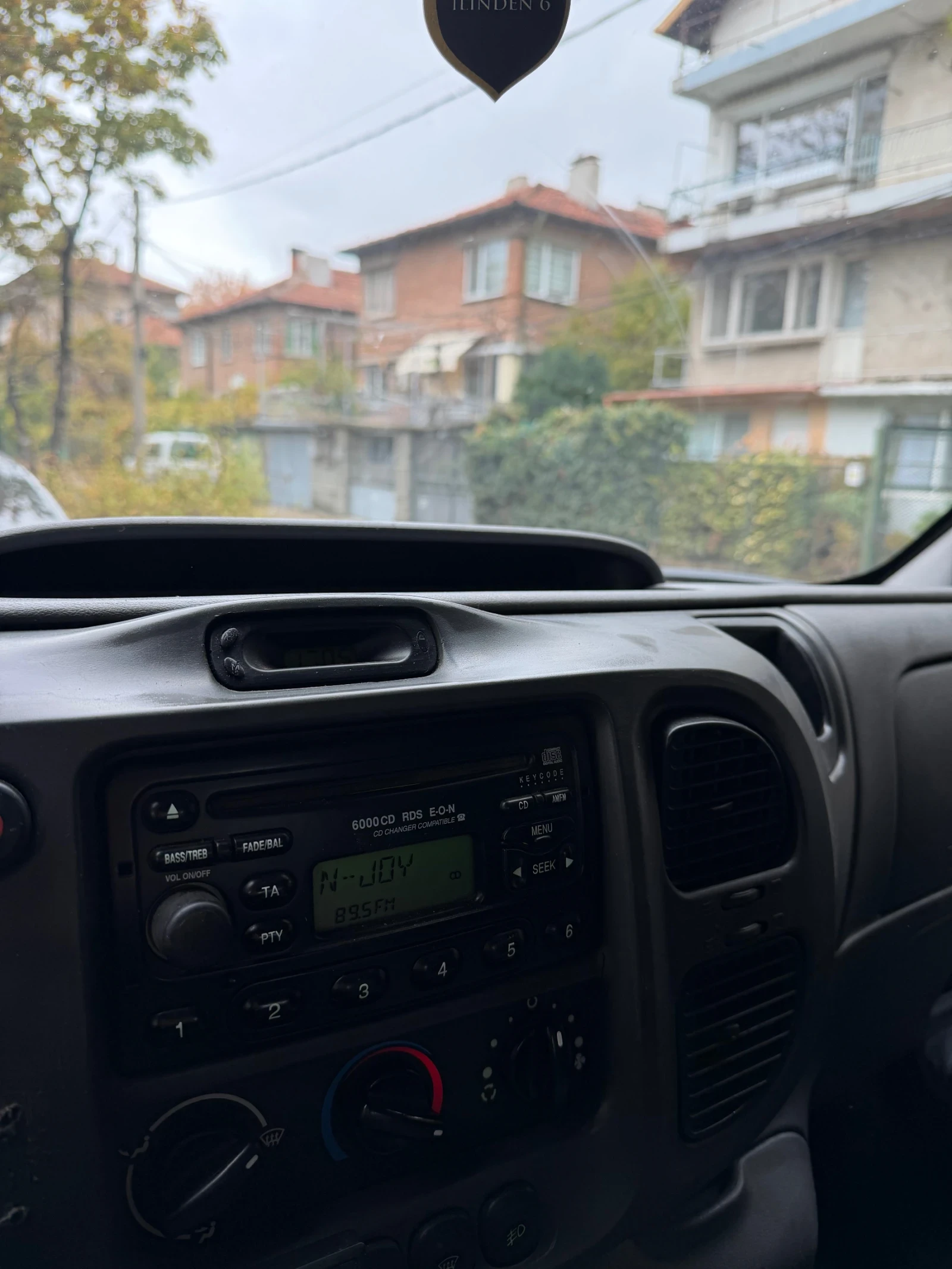 Ford Transit 2.4D Самосвал 6 местен, снимка 16 - Бусове и автобуси - 56737414