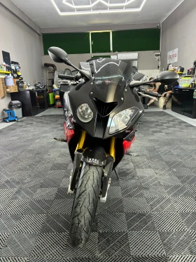����� �� �������� �� BMW S 1000RR (gen2)