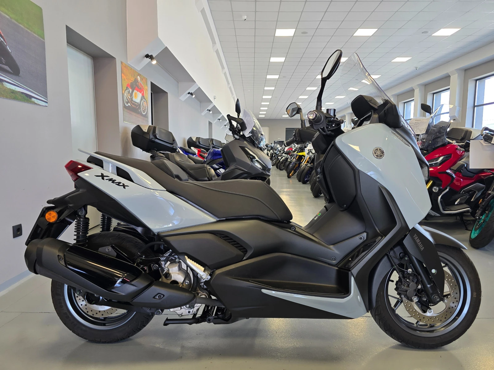Yamaha X-max 300, TECH MAX + 300, 2026г., снимка 3 - Мотоциклети и мототехника - 54509735