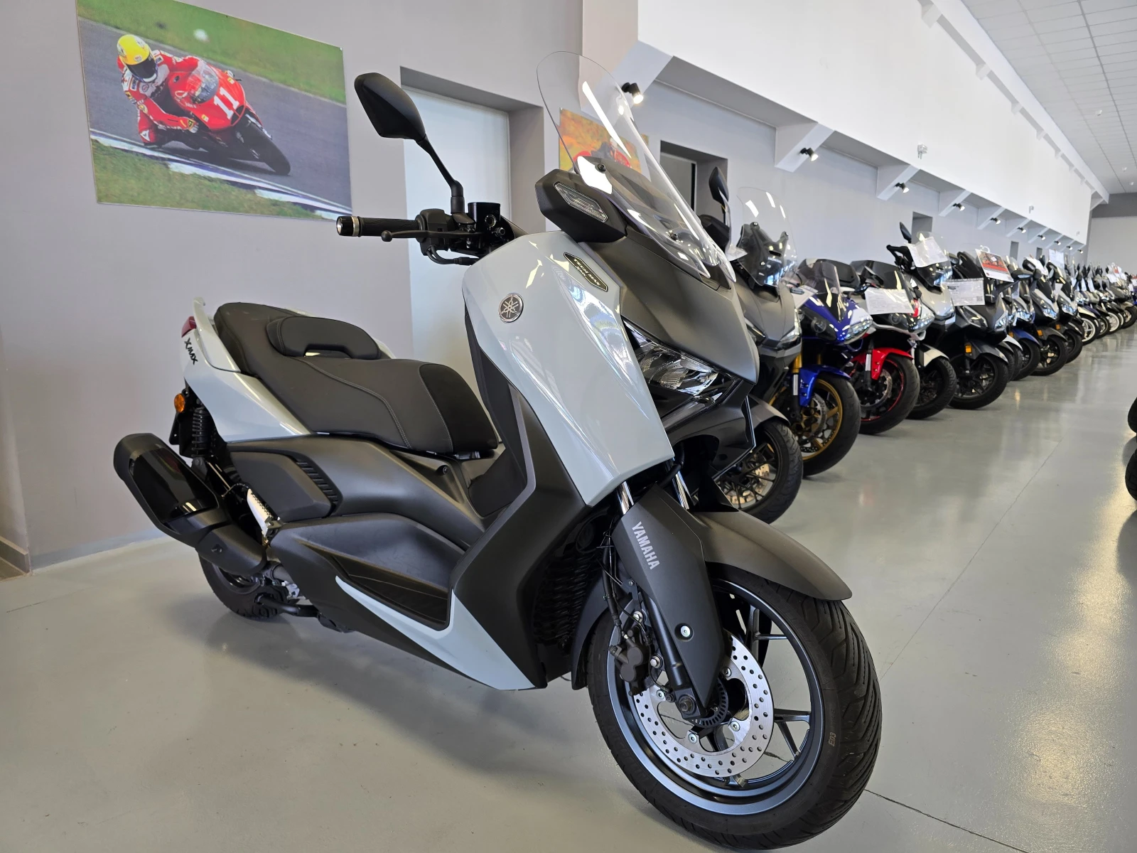 Yamaha X-max 300, TECH MAX + 300, 2026г., снимка 2 - Мотоциклети и мототехника - 54509735