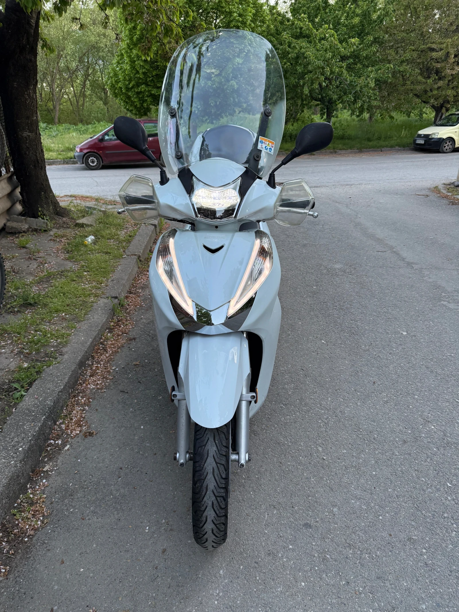 Honda Sh 300, снимка 2 - Мотоциклети и мототехника - 54731318