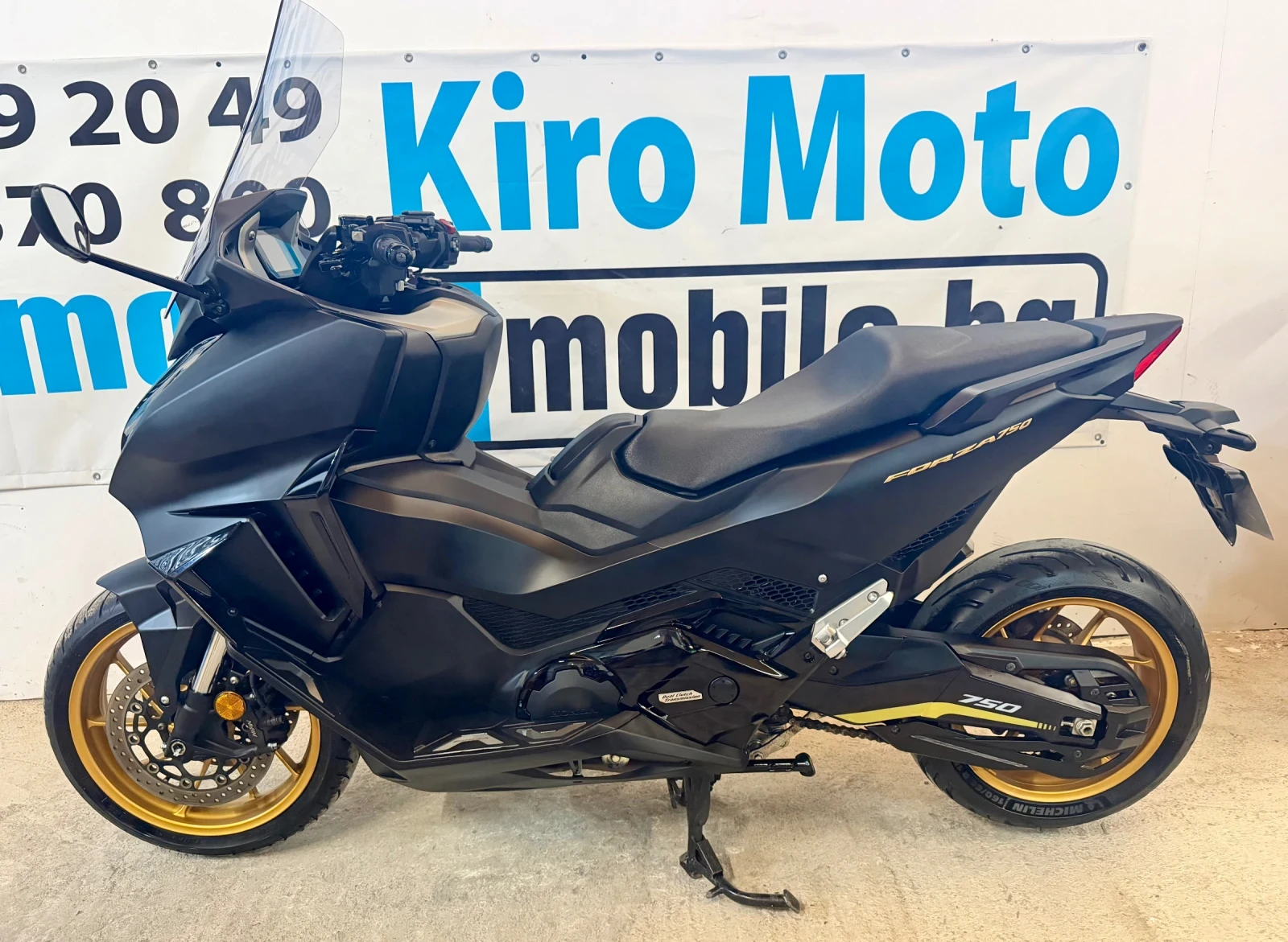 Honda Forza 750i ABS TCS SERVICE BOOK 2024!!, снимка 2 - Мотоциклети и мототехника - 55589008