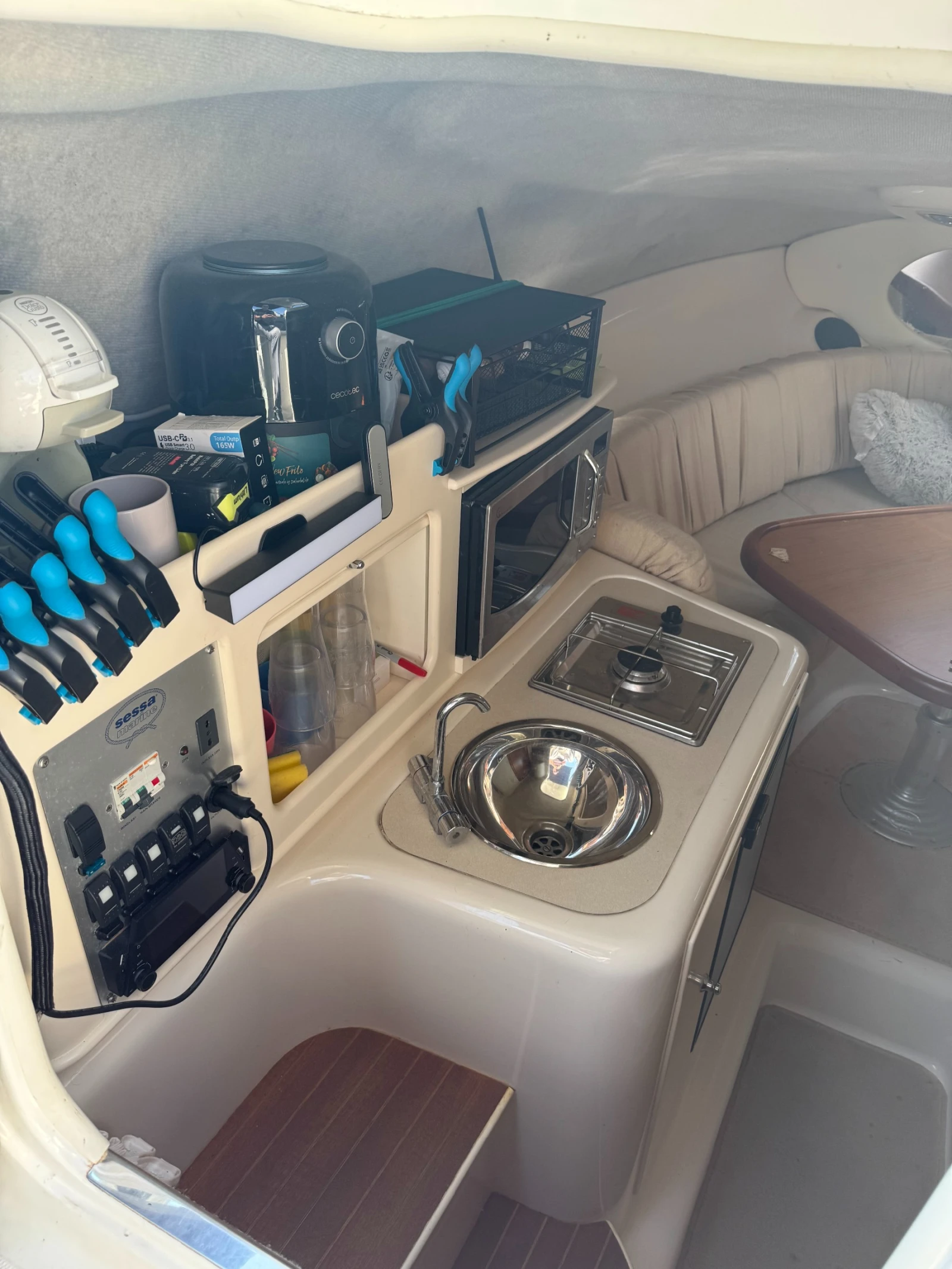 Моторна яхта Sessa Oyster 25, снимка 14 - Воден транспорт - 54167806