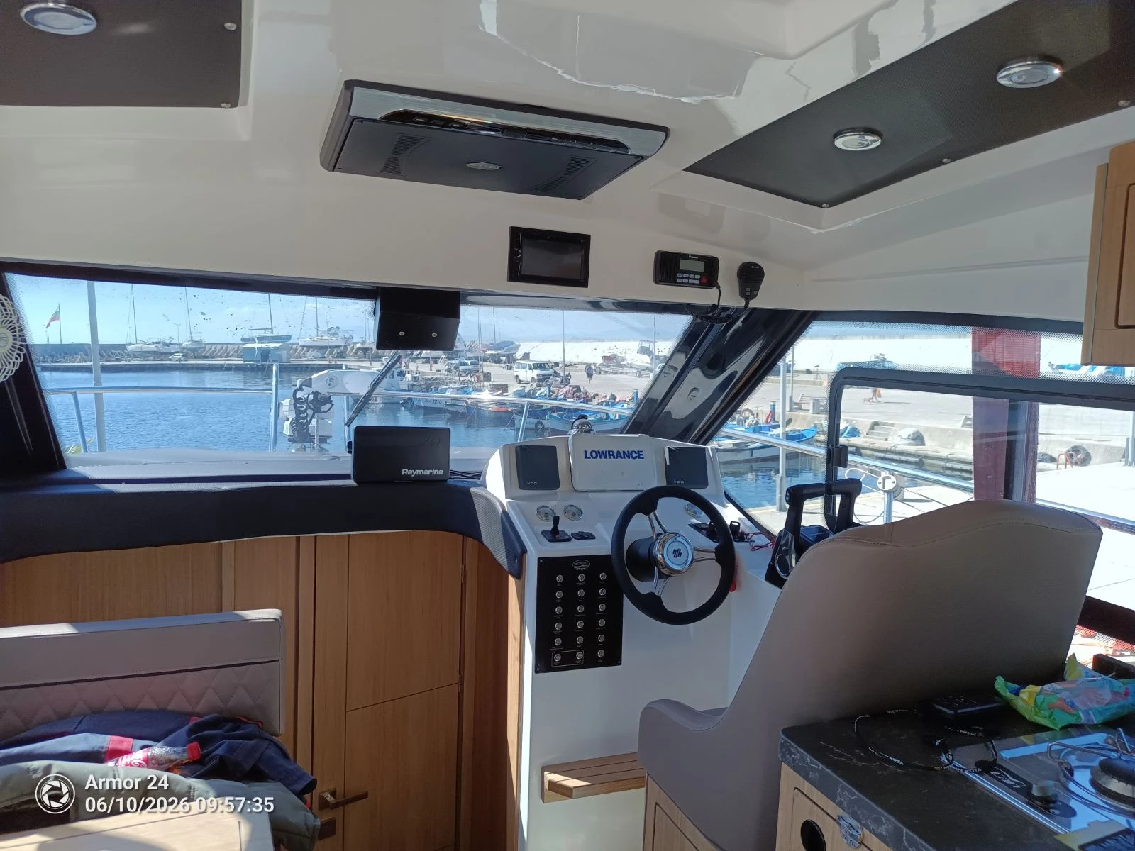 Моторна яхта SunraySunreef Yachts AYDA, снимка 15 - Воден транспорт - 55334581