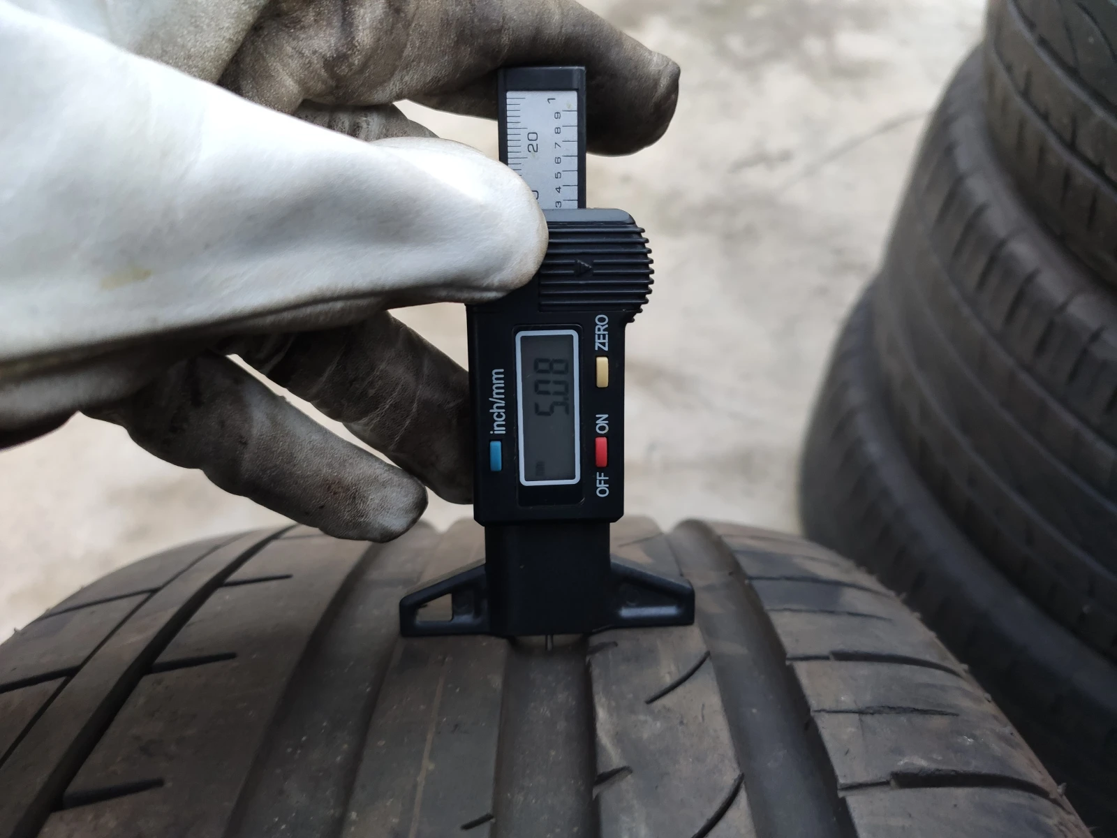  235/40R18 | Mobile.bg   10