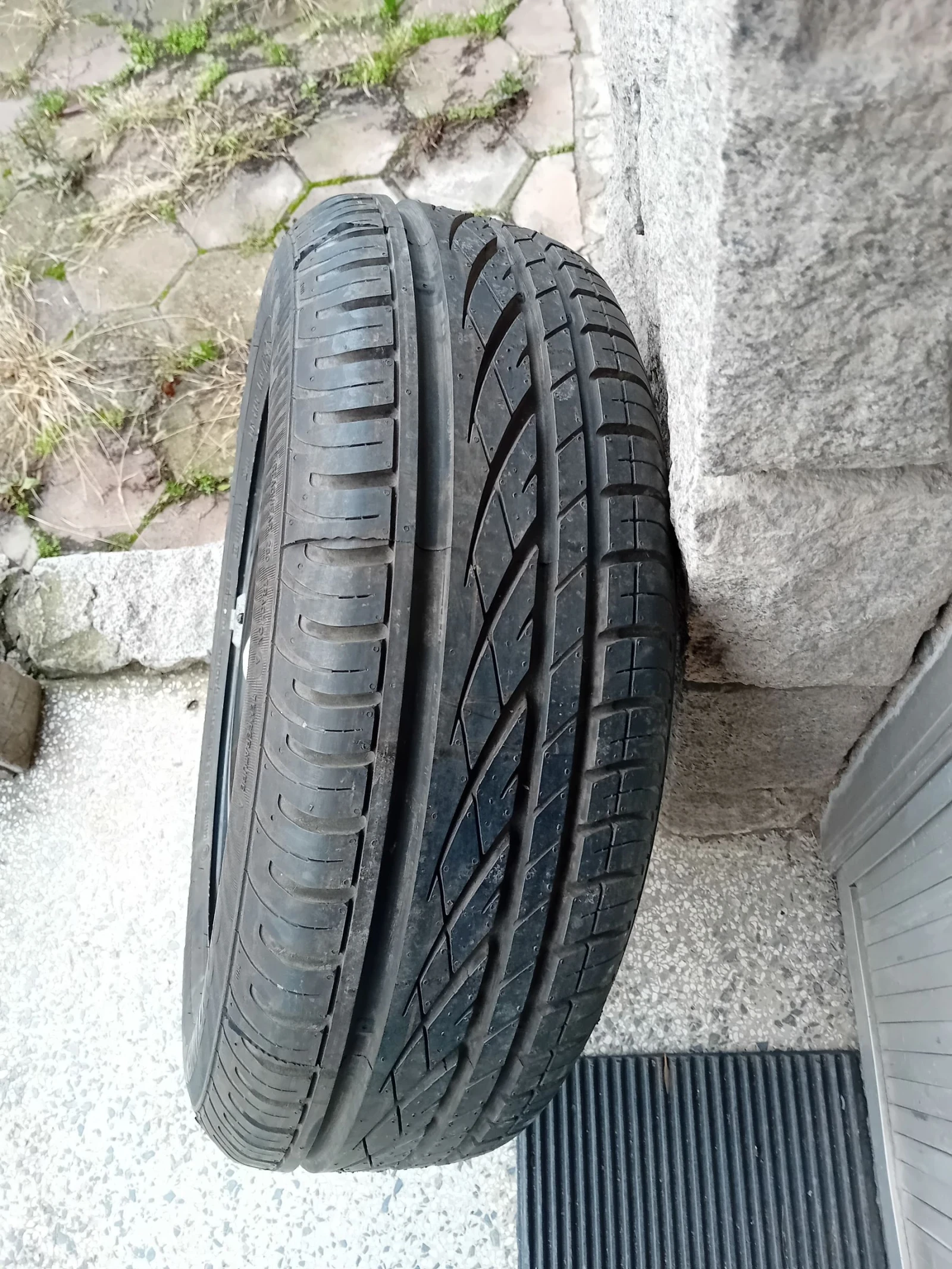 ���� � ������ 195/65R15 �� Peugeot 207 | Mobile.bg � ����������� 2