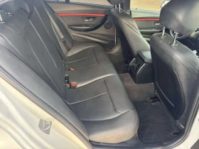 BMW 330 * xDrive, Leather Interior, Safety Inspection * , снимка 12