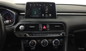 Genesis G70 2.0T* КАМЕРА* ПОДГРЕВ* НАВИ* АВТОКРЕДИТ* , снимка 13