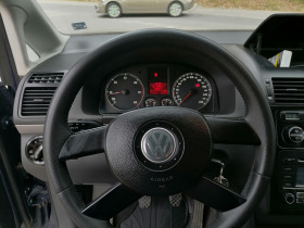 VW Touran 1.9, снимка 9 - Автомобили и джипове - 45447660
