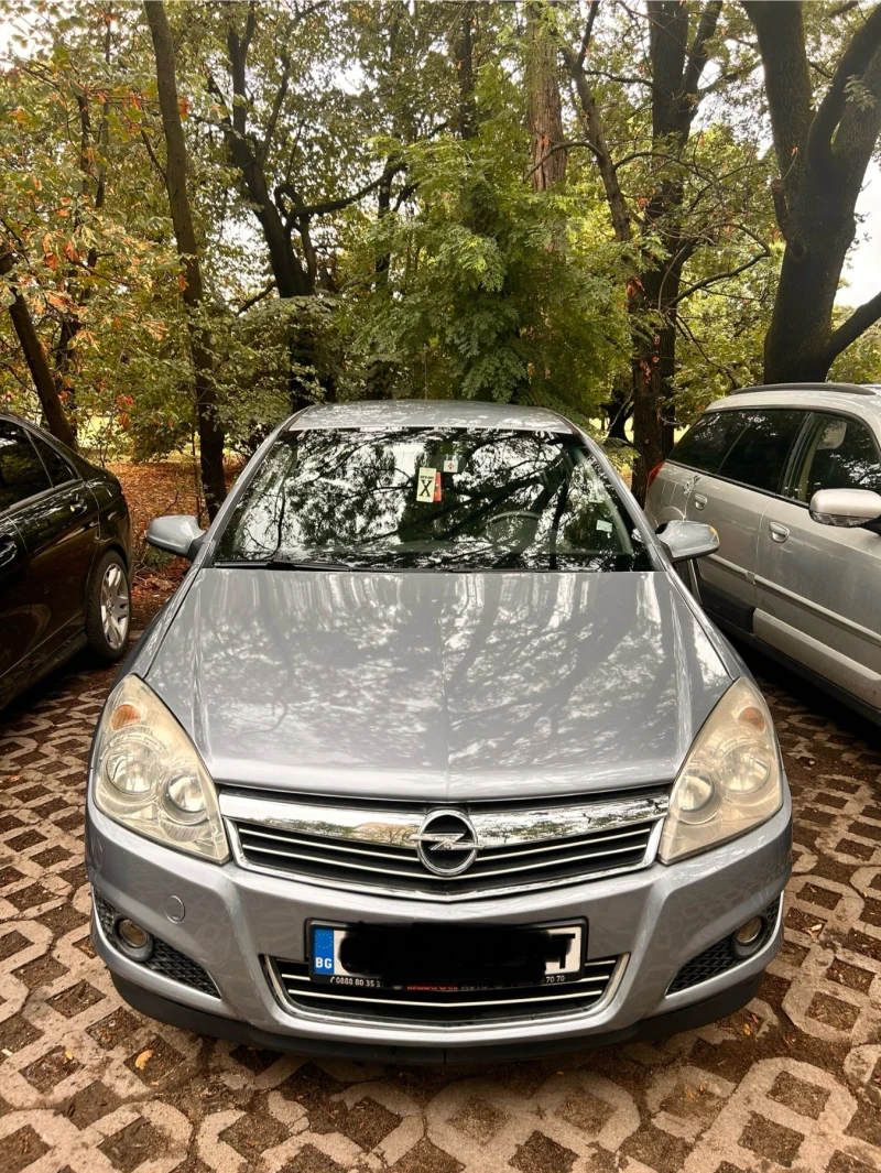 Opel Astra Н Cosmo + ГАЗ, снимка 4 - Автомобили и джипове - 47324395