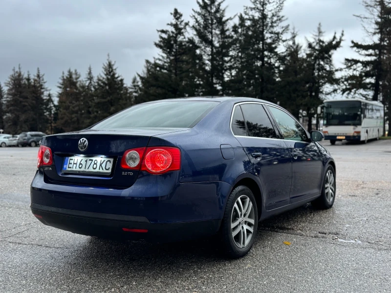 VW Jetta, снимка 6 - Автомобили и джипове - 48170670