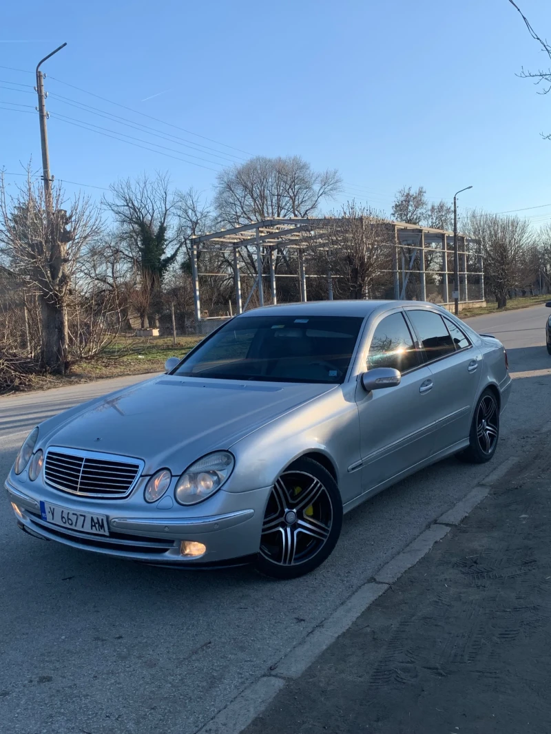 Mercedes-Benz E 270, снимка 1 - Автомобили и джипове - 49362425