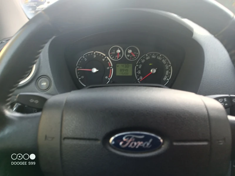 Ford Fusion, снимка 6 - Автомобили и джипове - 50449124