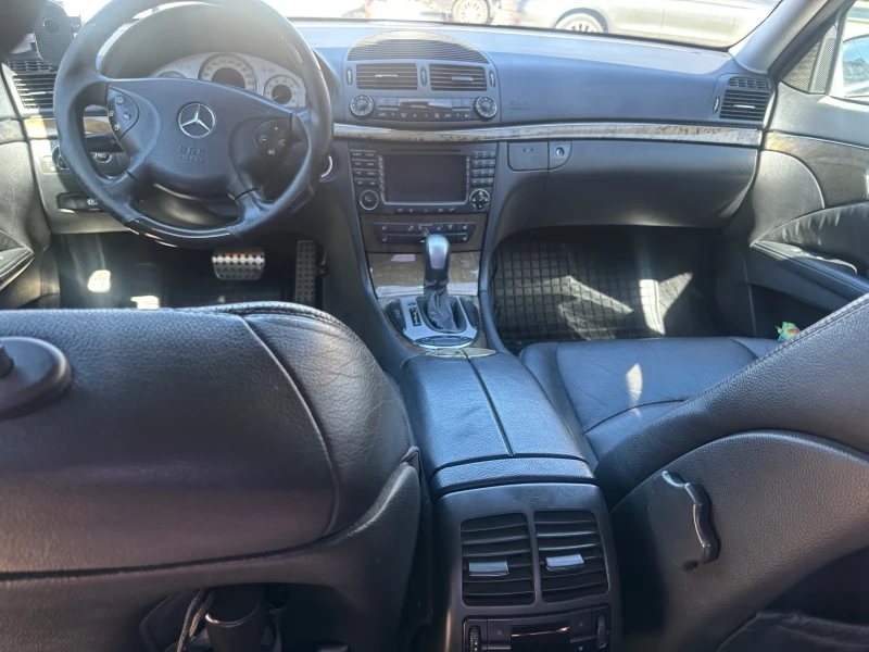 Mercedes-Benz E 500, снимка 7 - Автомобили и джипове - 51799492