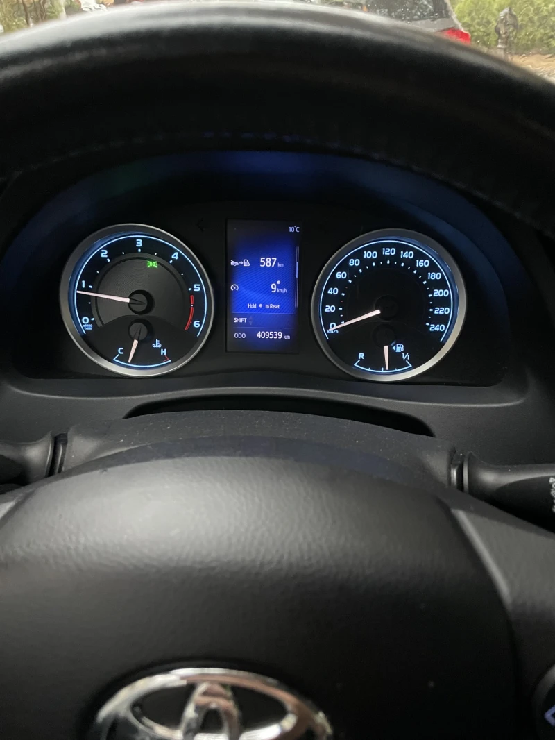 Toyota Corolla, снимка 9 - Автомобили и джипове - 52221289