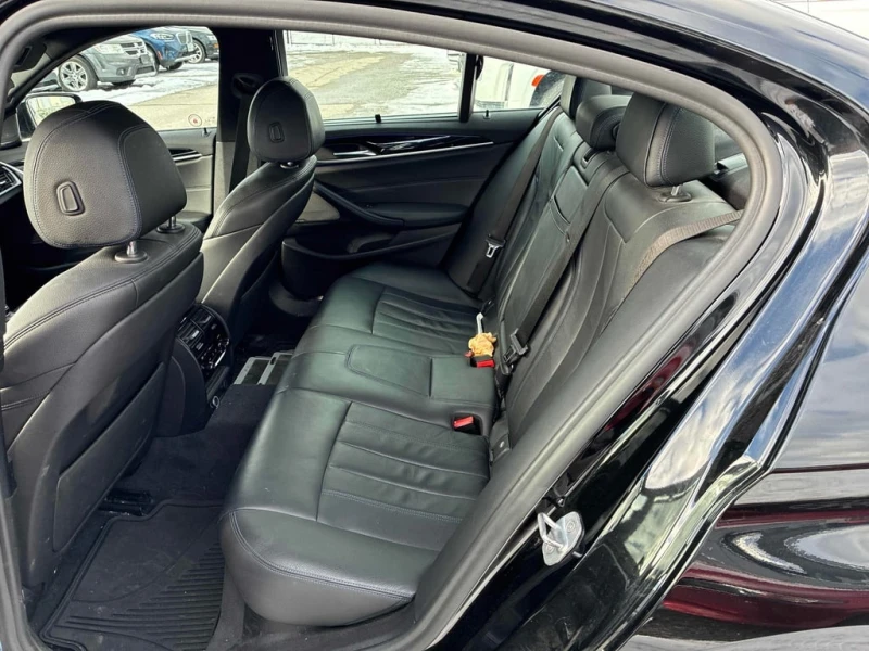 BMW 540 * 540i xDrive * CARFAX * ФИНАНСИРАНЕ, снимка 12 - Автомобили и джипове - 52768488