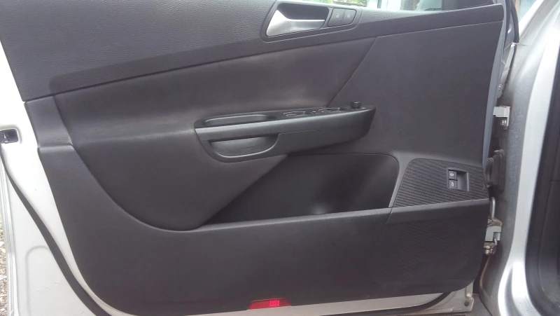 VW Passat, снимка 6 - Автомобили и джипове - 52772965