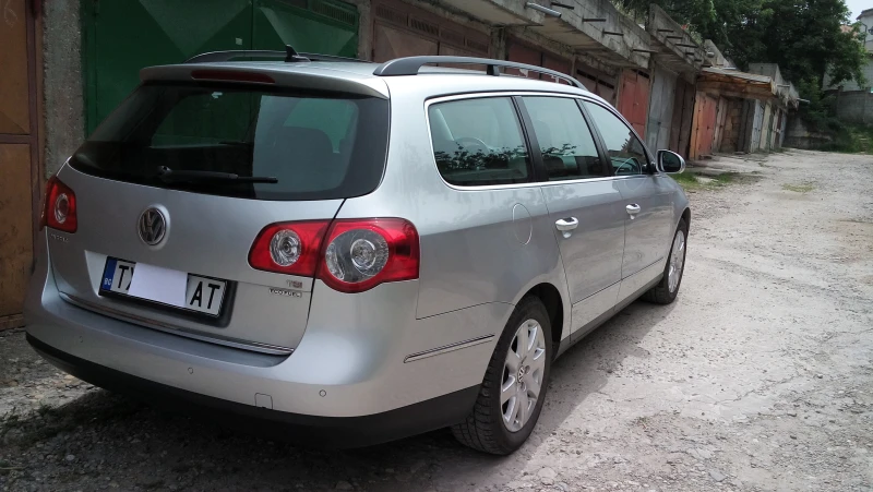 VW Passat, снимка 4 - Автомобили и джипове - 52772965