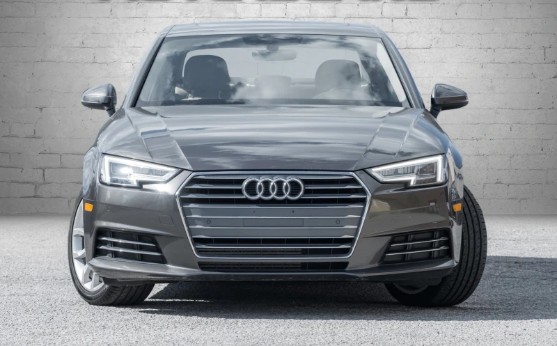 Audi A4 Progressiv Quattro С РЕГИСТРАЦИЯ & АВТО КРЕДИТ, снимка 2 - Автомобили и джипове - 53272095