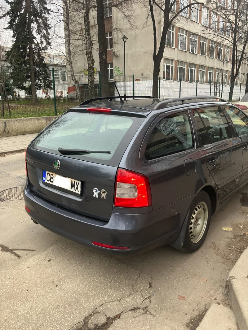 Skoda Octavia, снимка 14 - Автомобили и джипове - 53486935
