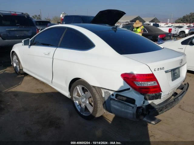 Mercedes-Benz C 250 * Крайна цена !* , снимка 6 - Автомобили и джипове - 47902229