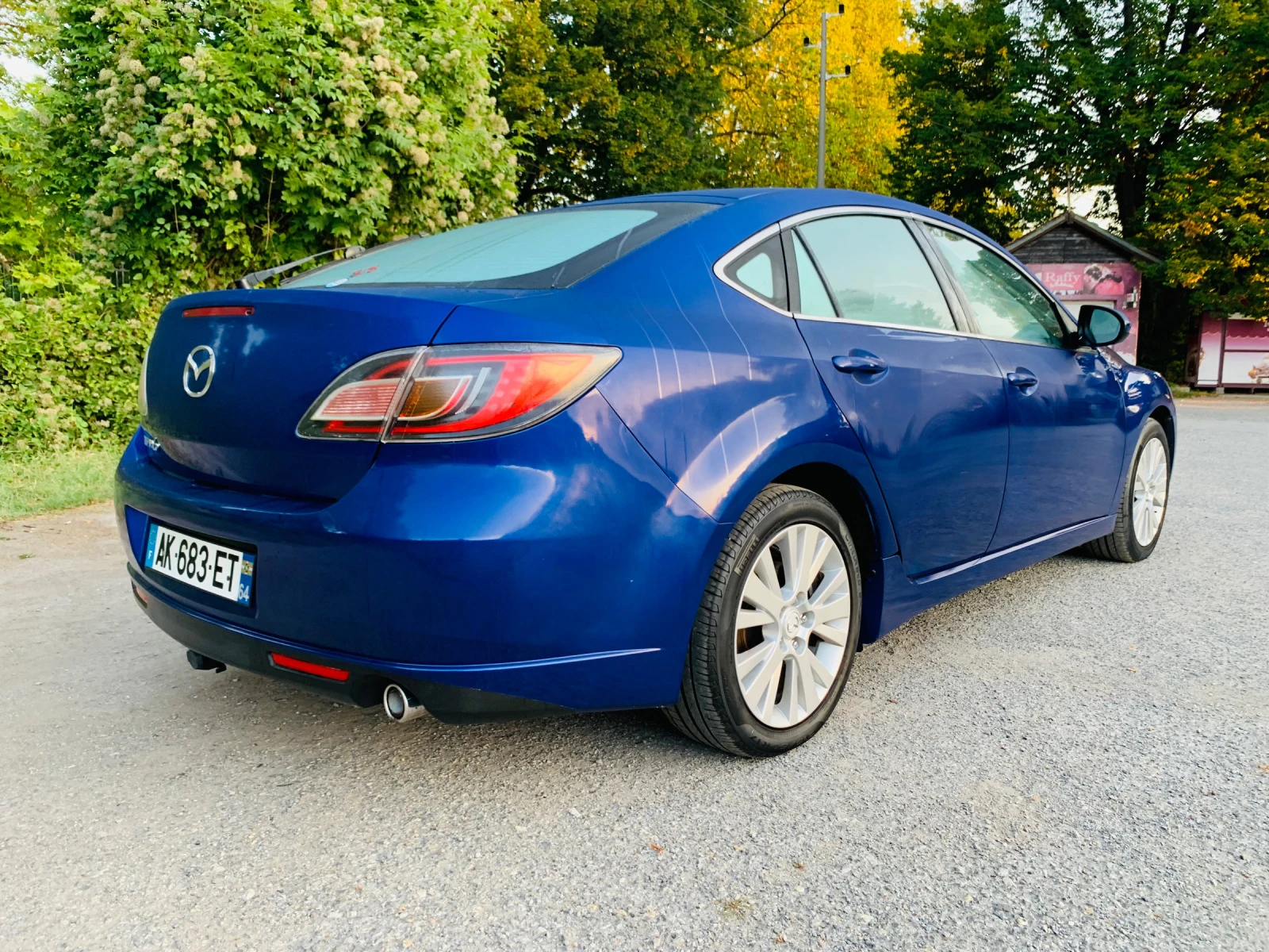 Mazda 6 2.2d - изображение 5