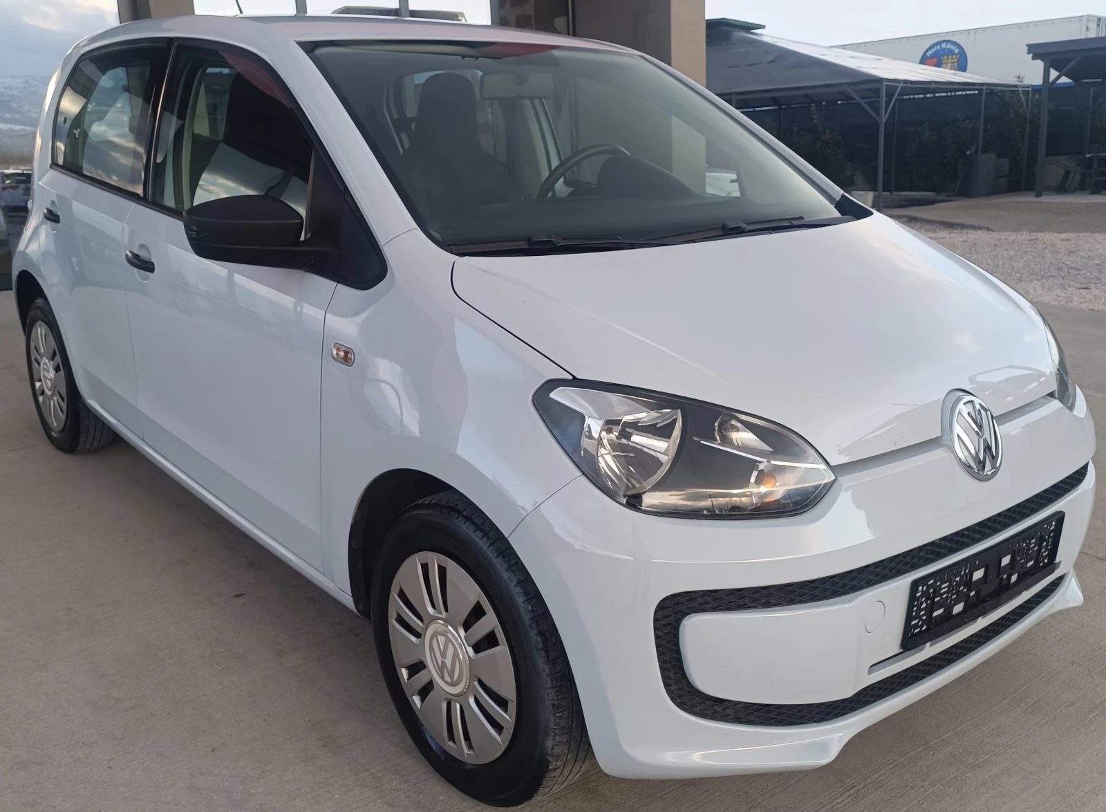 VW Up 1.0i Метан - изображение 3