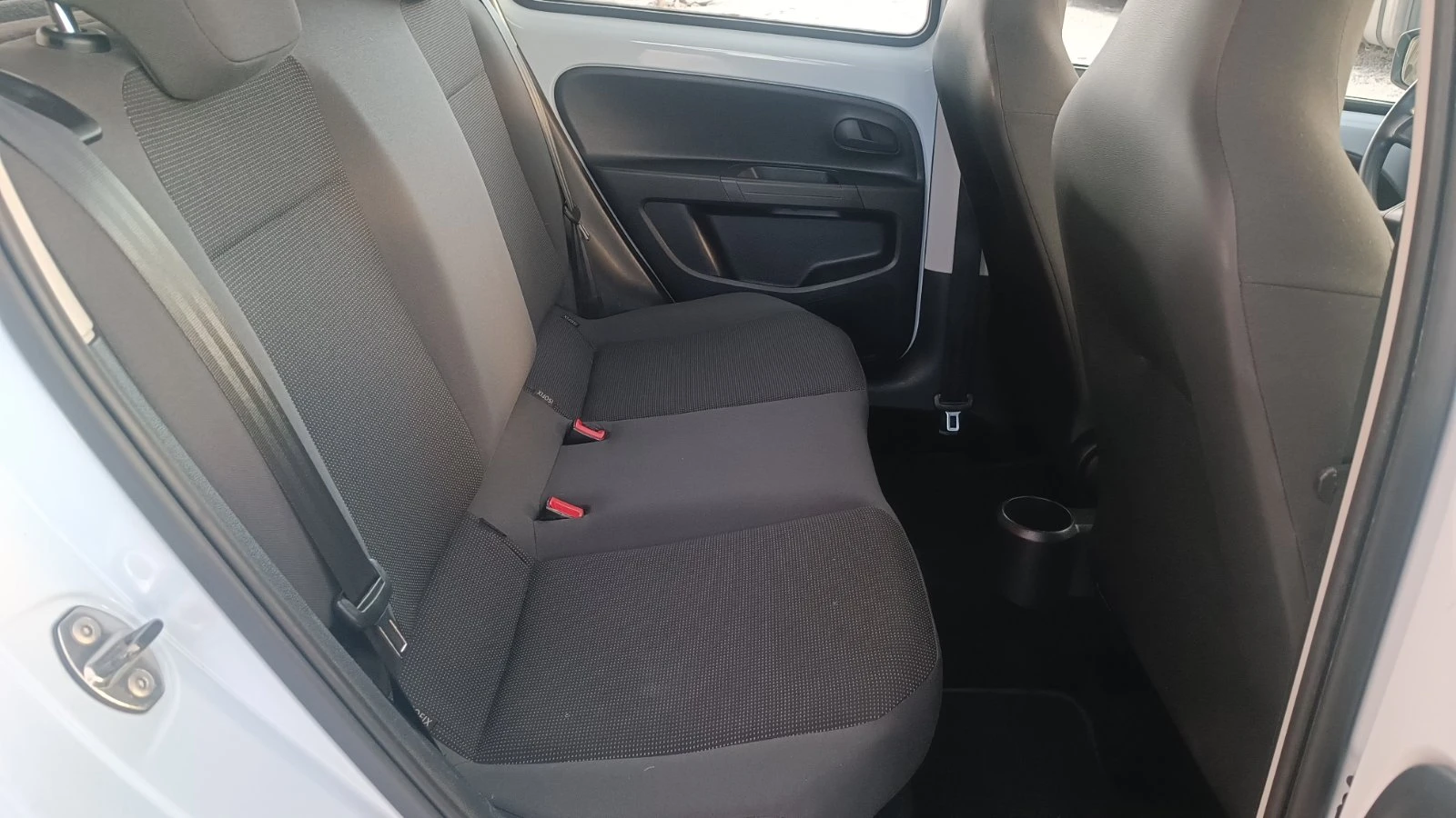 VW Up 1.0i Метан | Mobile.bg — изображение 12