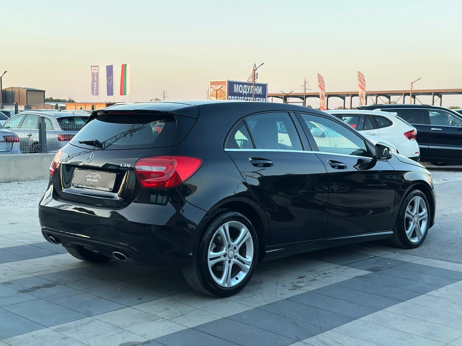 Mercedes-Benz A 180 * Premium* Автоматик* ГАРАНЦИЯ*  - изображение 5