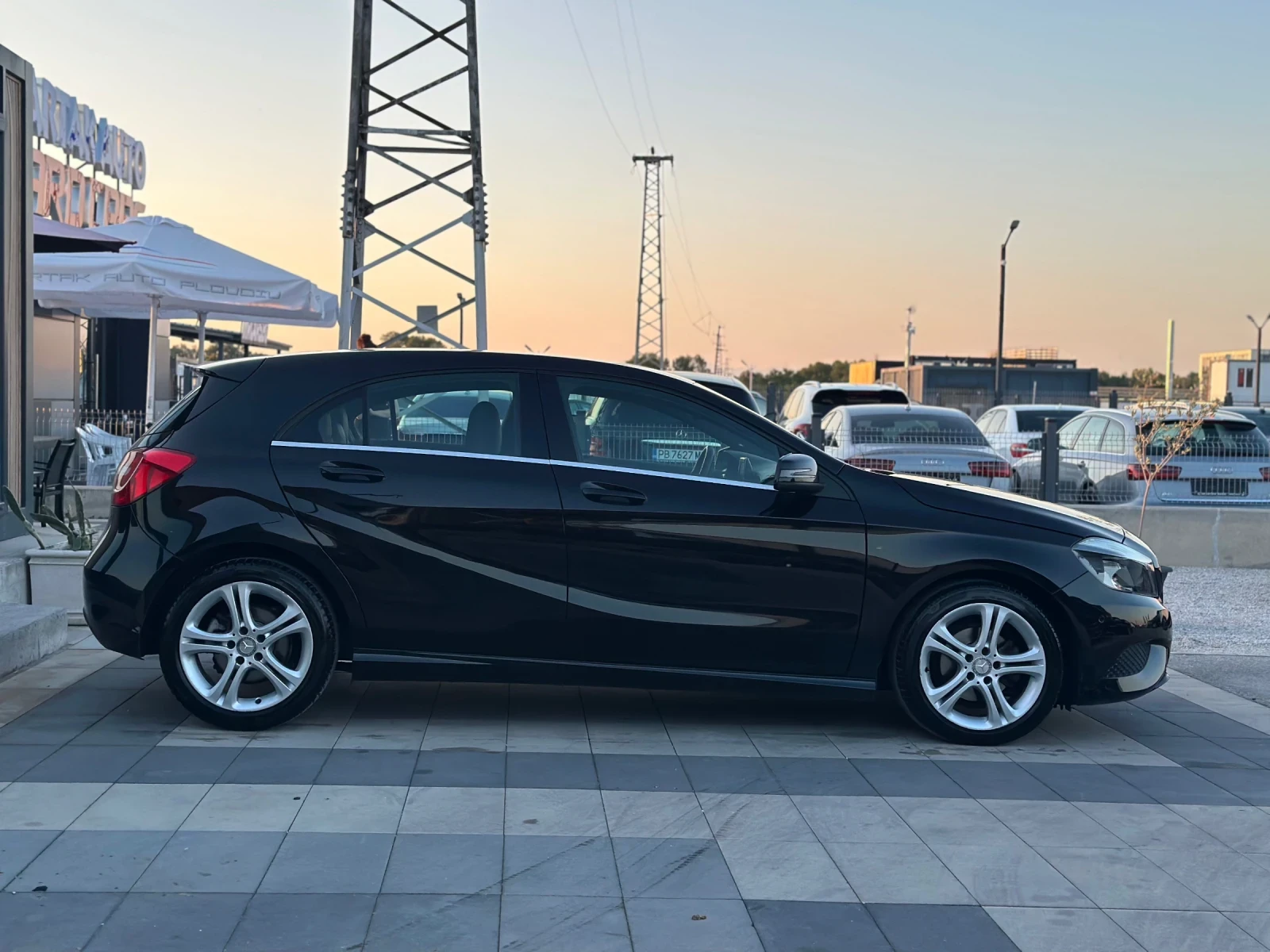 Mercedes-Benz A 180 * Premium* Автоматик* ГАРАНЦИЯ*  - изображение 7