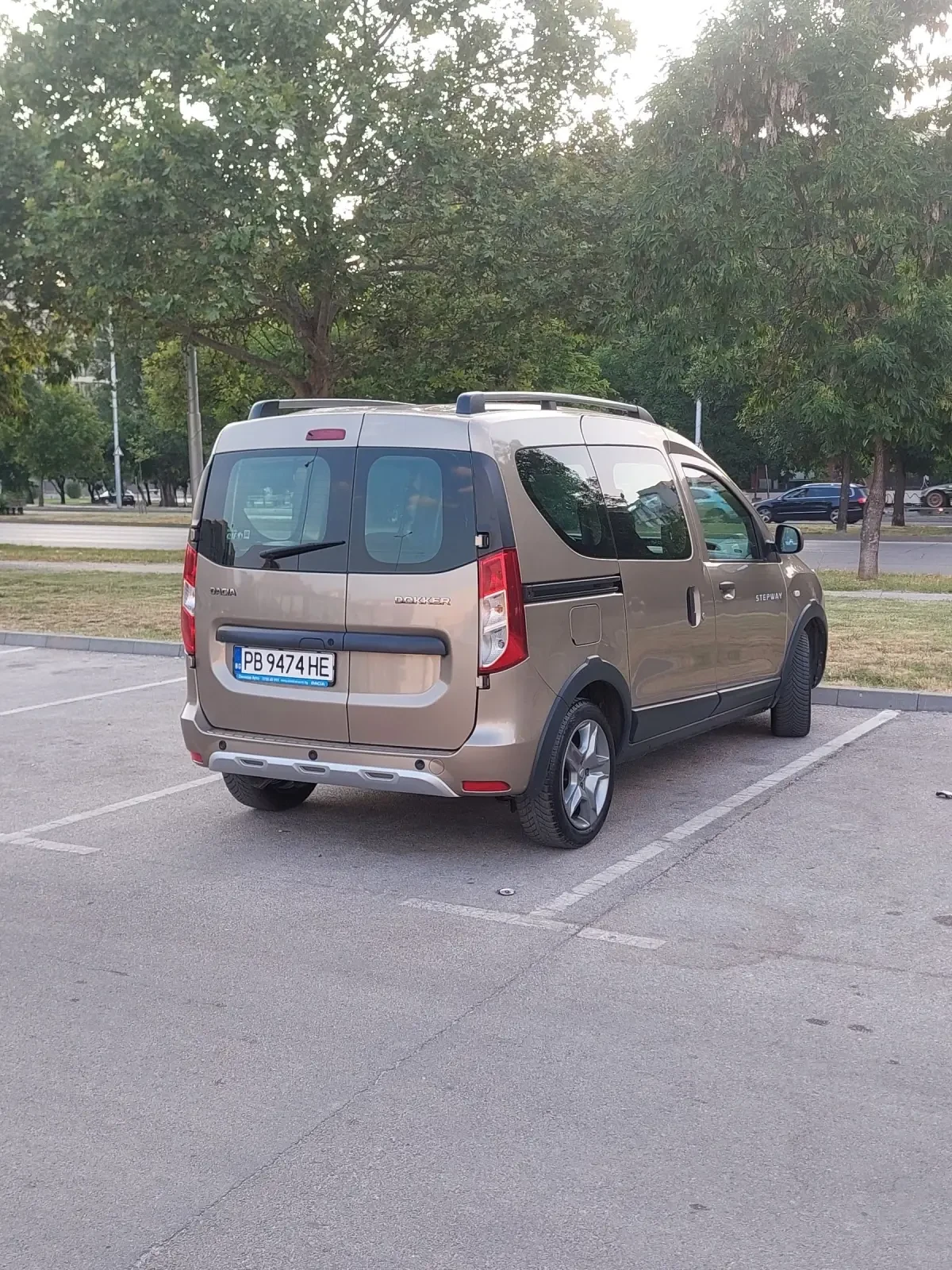 Dacia Dokker 1.3 Tce * 2019* STEPWAY  - изображение 9