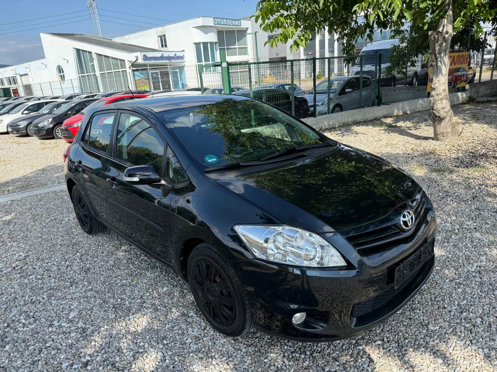 Toyota Auris 1.6 VVT-i Face - изображение 3