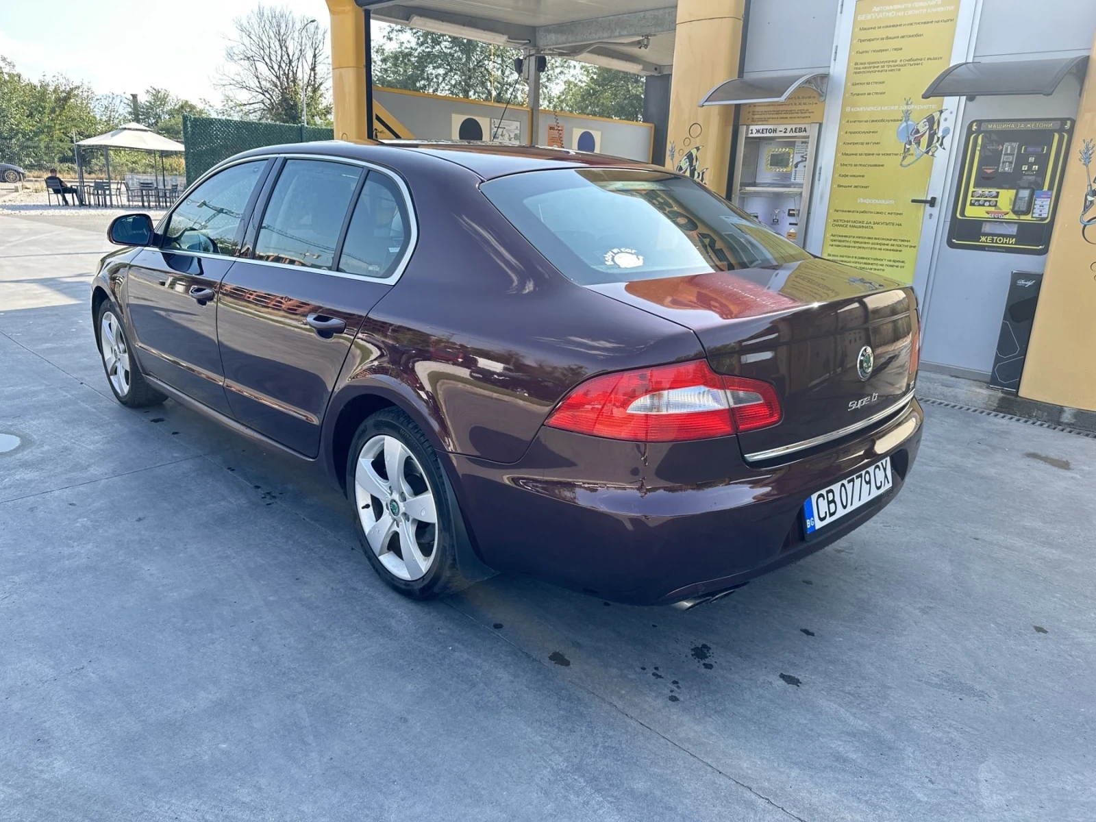 Skoda Superb Premium - изображение 4