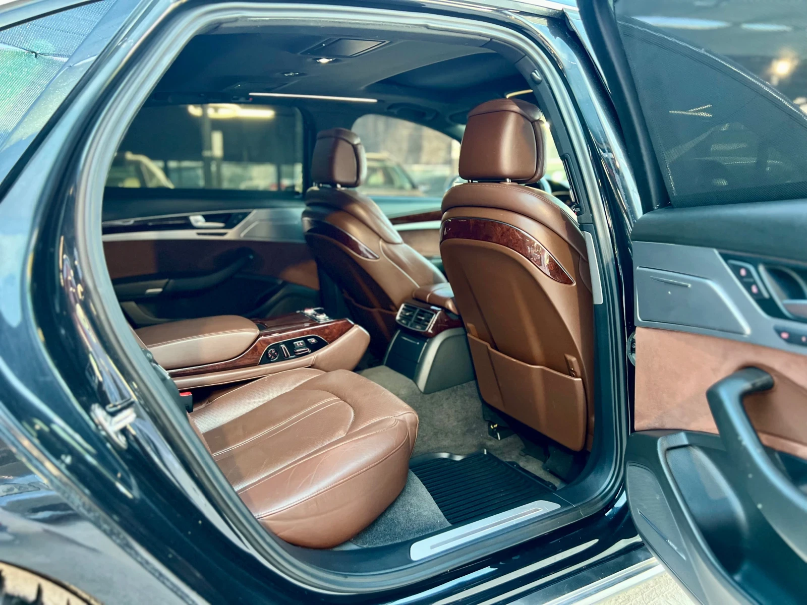 Audi A8 3.0TDI* Обдухване* Подгрев* Масаж* Distronic* 4x4* | Mobile.bg — изображение 13