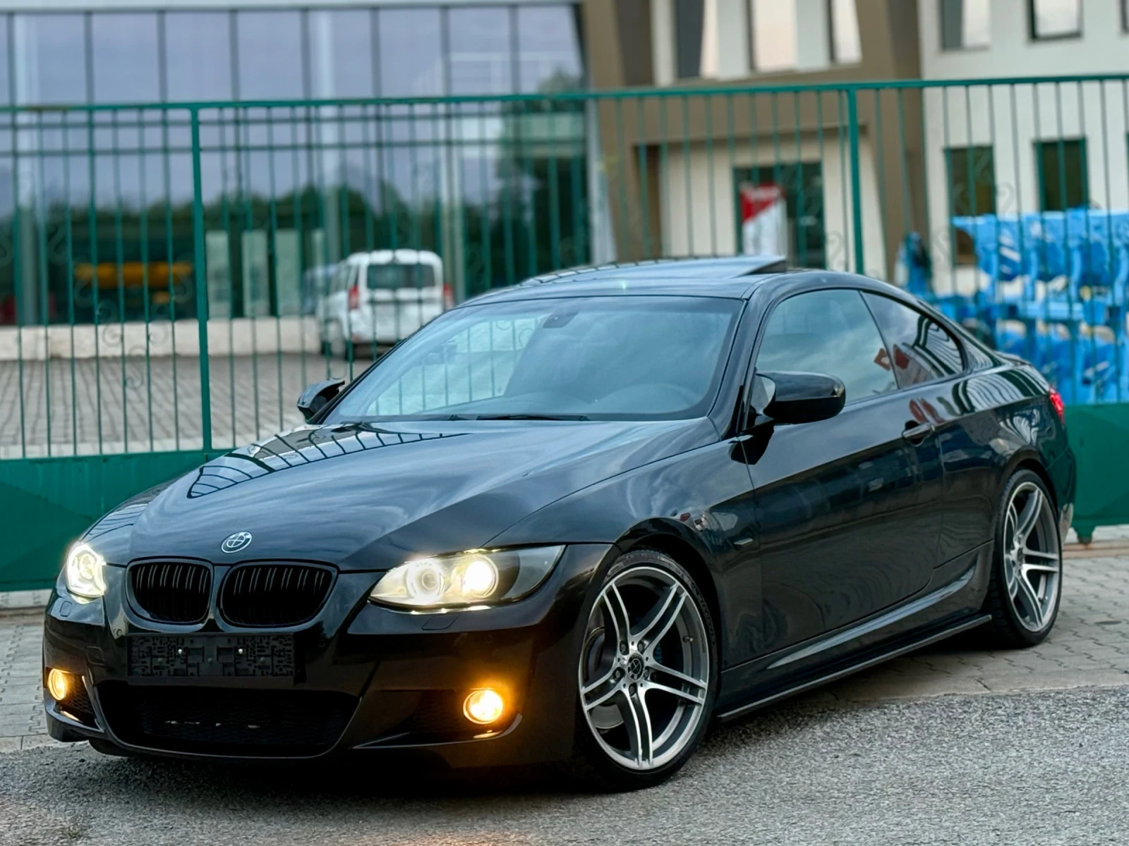 BMW 325 2.5d~197hp~M-PACKET~AVTOMAT | Mobile.bg — изображение 1