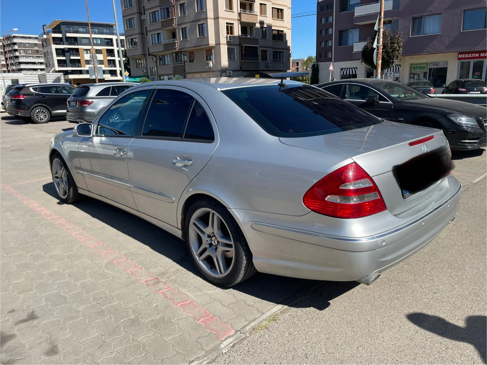 Mercedes-Benz E 500  - изображение 4